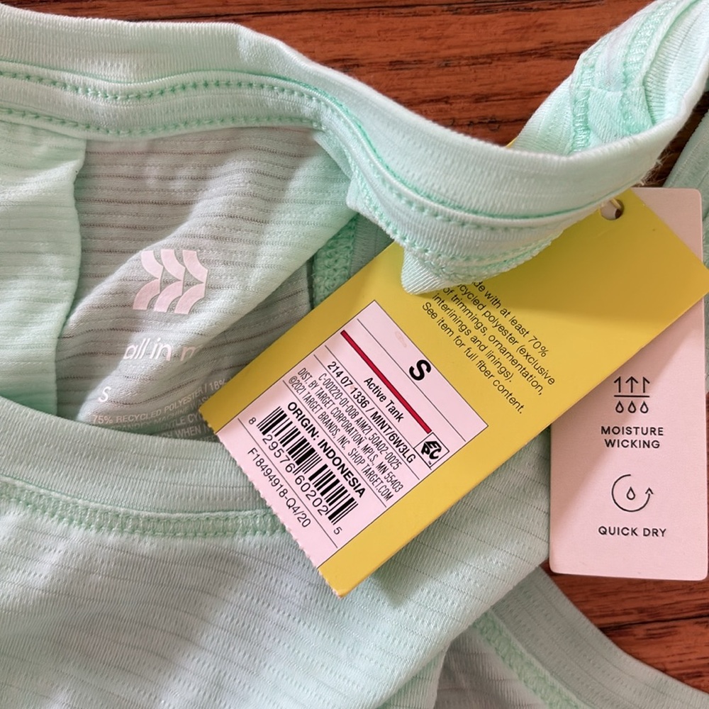 All in motion tank top - Picture 2 of 3